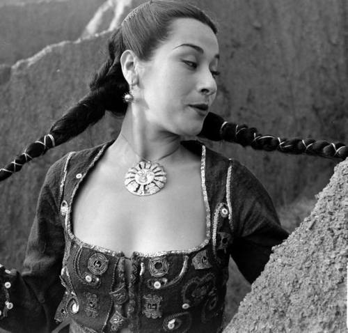 Yma Sumac / Sept 13, 1922 - Nov 1, 2008